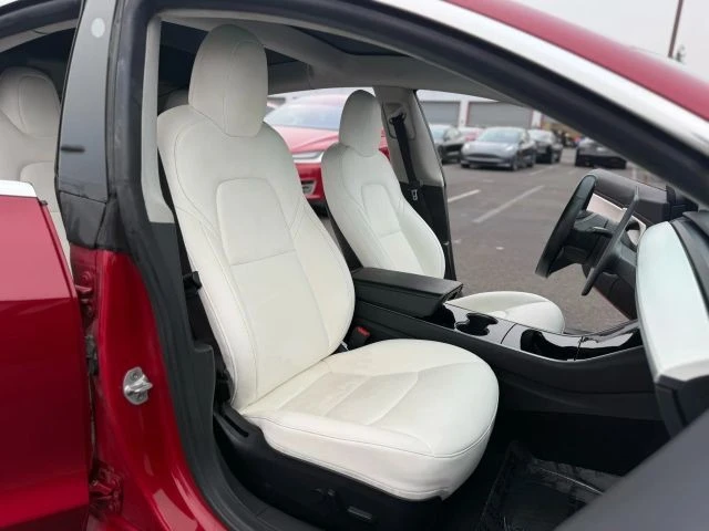 2019 Tesla Model 3 - Image 10 of 21