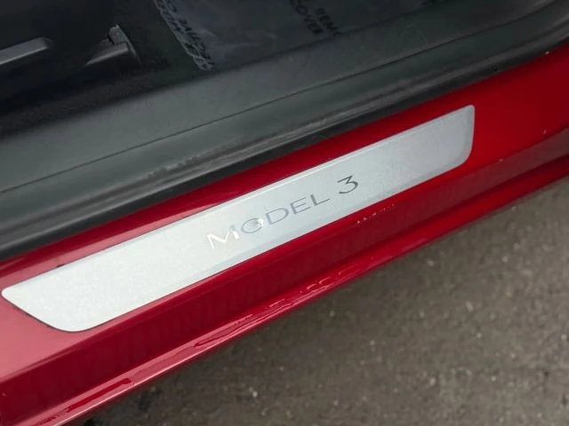 2019 Tesla Model 3 - Image 13 of 21