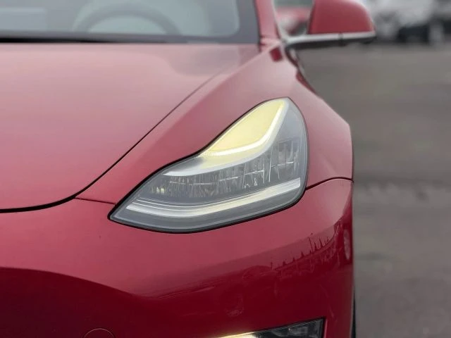 2019 Tesla Model 3 - Image 5 of 21