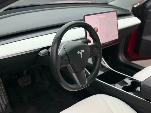 2019 Tesla Model 3 - Image 16 of 21