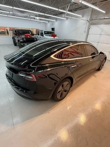 2019 Tesla Model 3 - Image 9 of 31