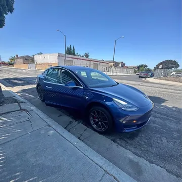2019 Tesla Model 3 Standard Range Sedan 4D