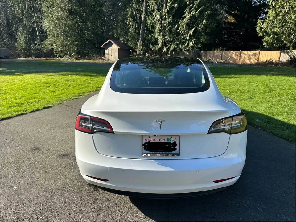 2019 Tesla Model 3 - Image 4 of 17