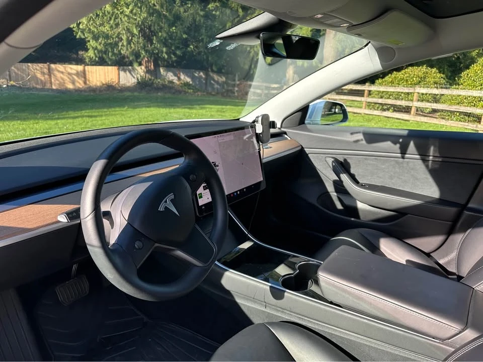 2019 Tesla Model 3 - Image 6 of 17