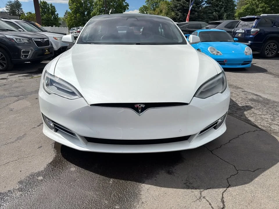 2019 Tesla Model S - Image 11 of 19