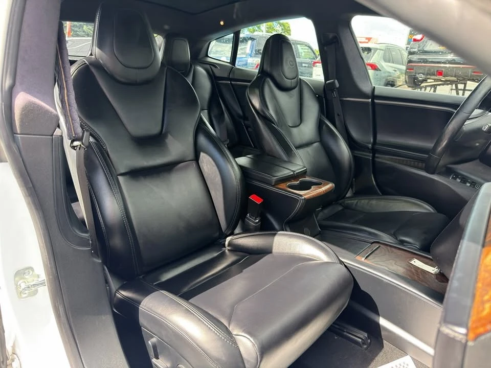 2019 Tesla Model S - Image 18 of 19