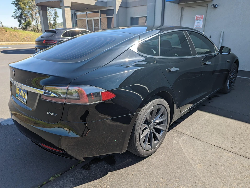 2019 Tesla Model S - Image 22 of 31