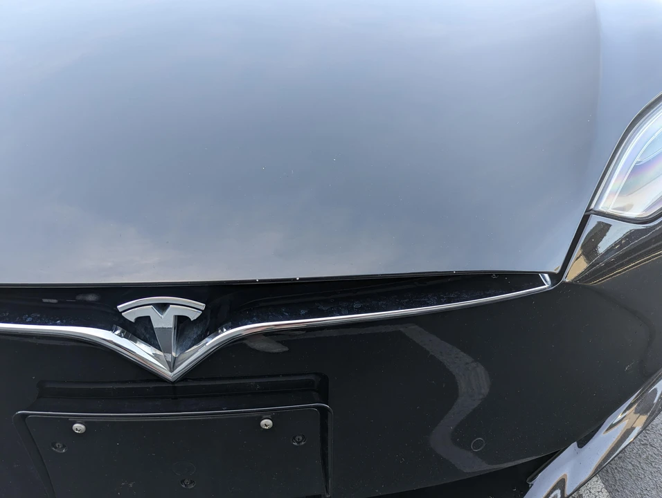2019 Tesla Model S - Image 27 of 31