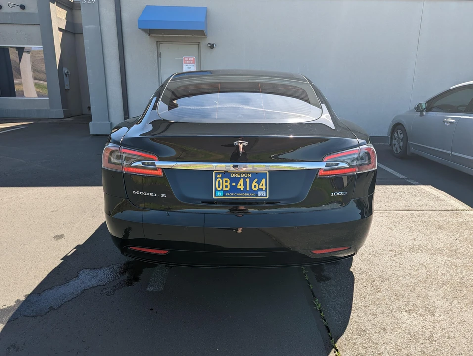 2019 Tesla Model S - Image 16 of 31