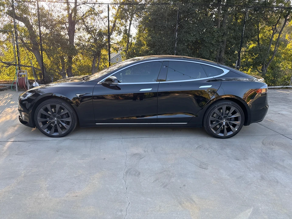 2019 Tesla Model S - Image 6 of 31