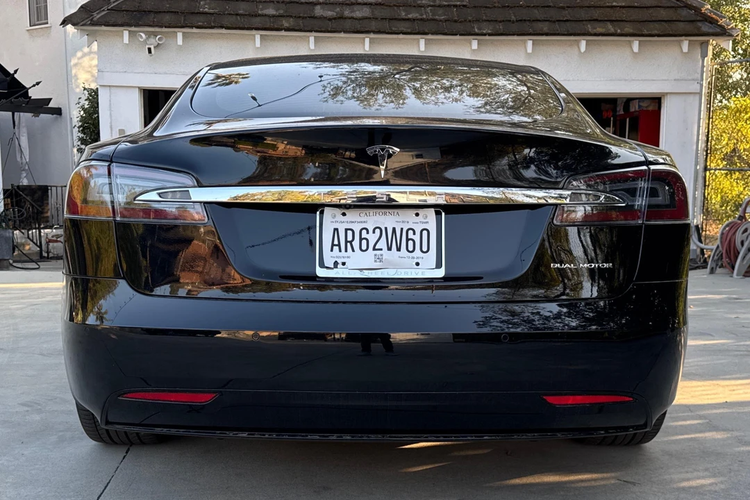 2019 Tesla Model S - Image 5 of 31