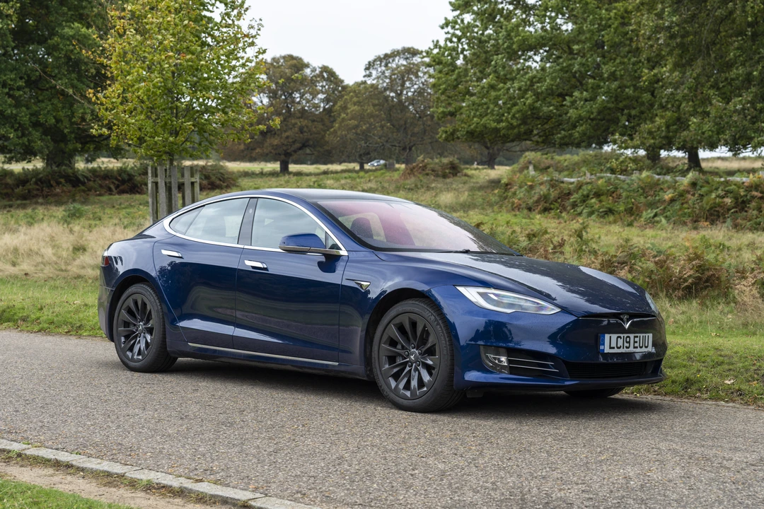 2019 Tesla Model S - Image 4 of 31