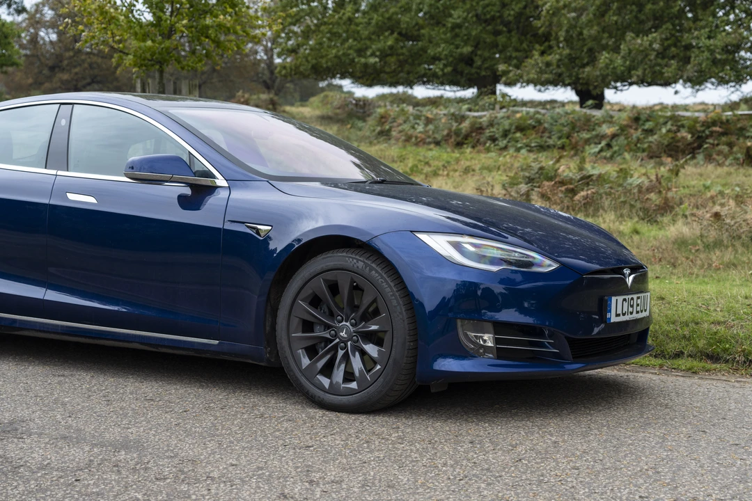 2019 Tesla Model S - Image 20 of 31