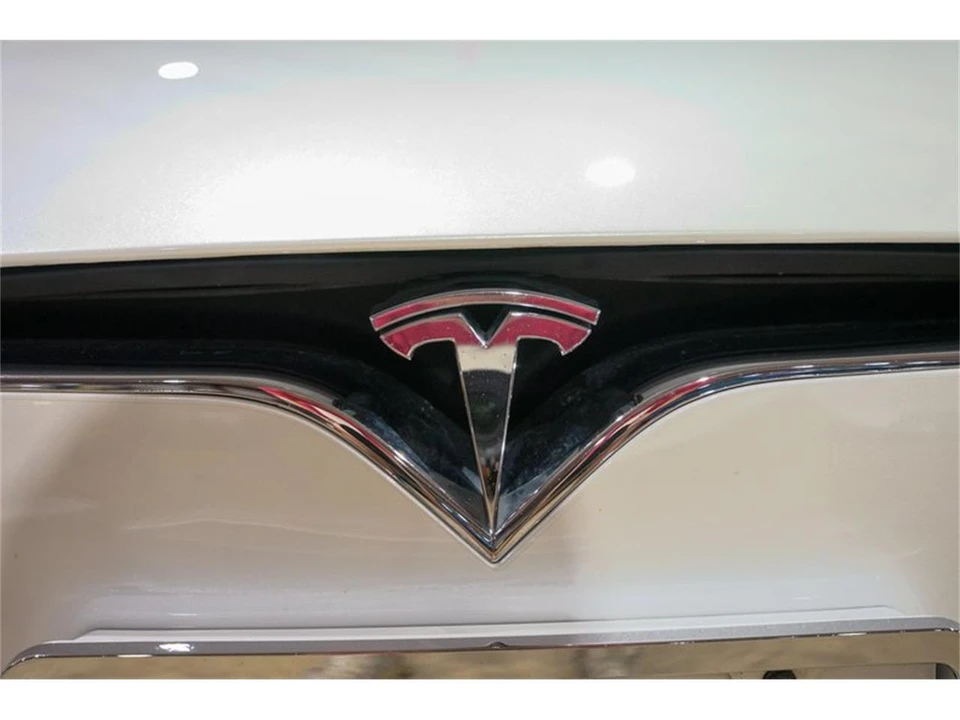 2019 Tesla Model S - Image 21 of 31