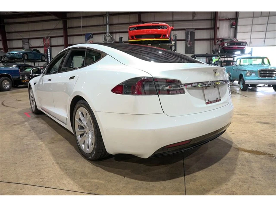 2019 Tesla Model S - Image 6 of 31