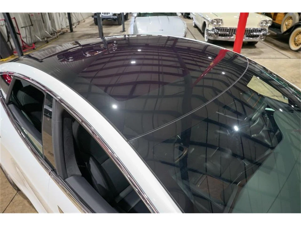 2019 Tesla Model S - Image 19 of 31