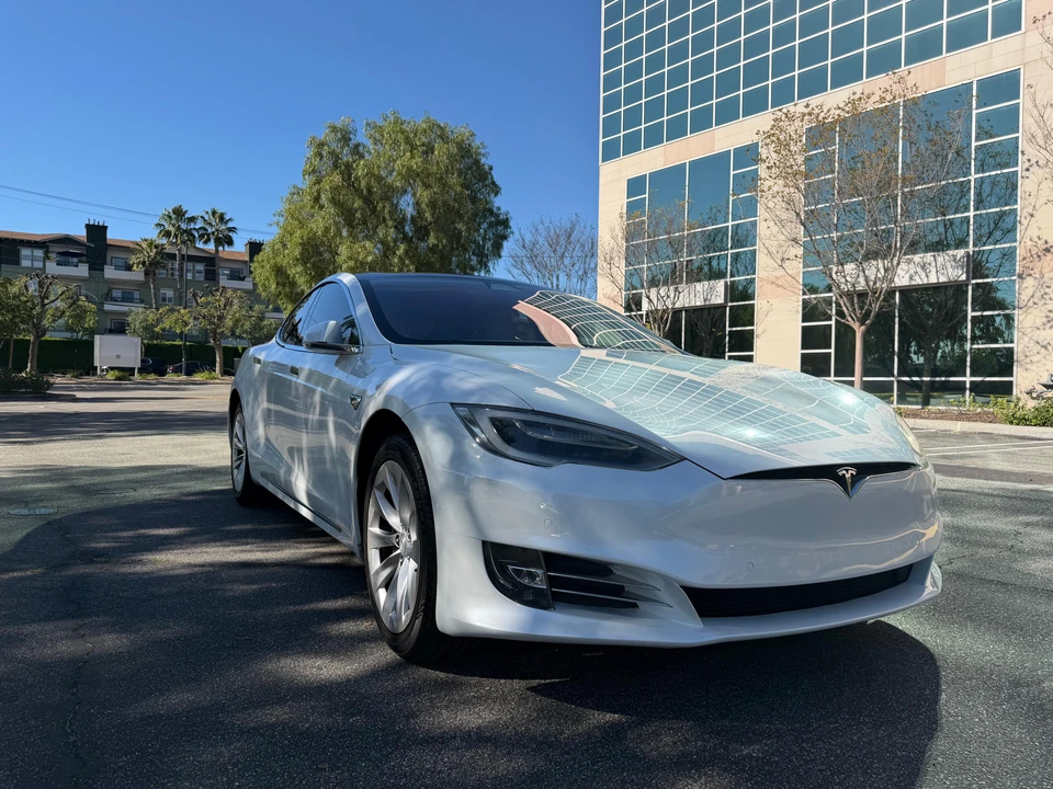 2019 Tesla Model S - Image 21 of 31