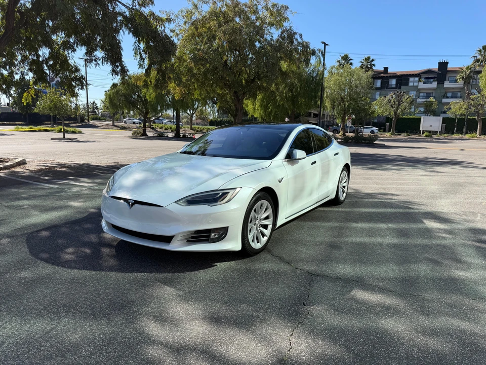 2019 Tesla Model S - Image 16 of 31