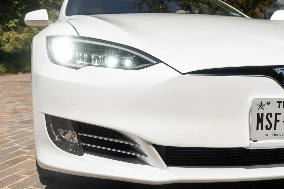2019 Tesla Model S - Image 15 of 31