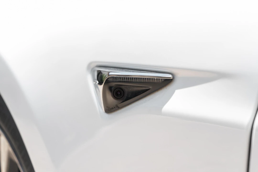 2019 Tesla Model S - Image 21 of 31