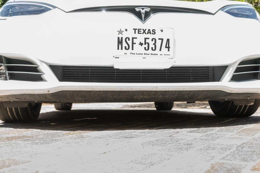 2019 Tesla Model S - Image 16 of 31