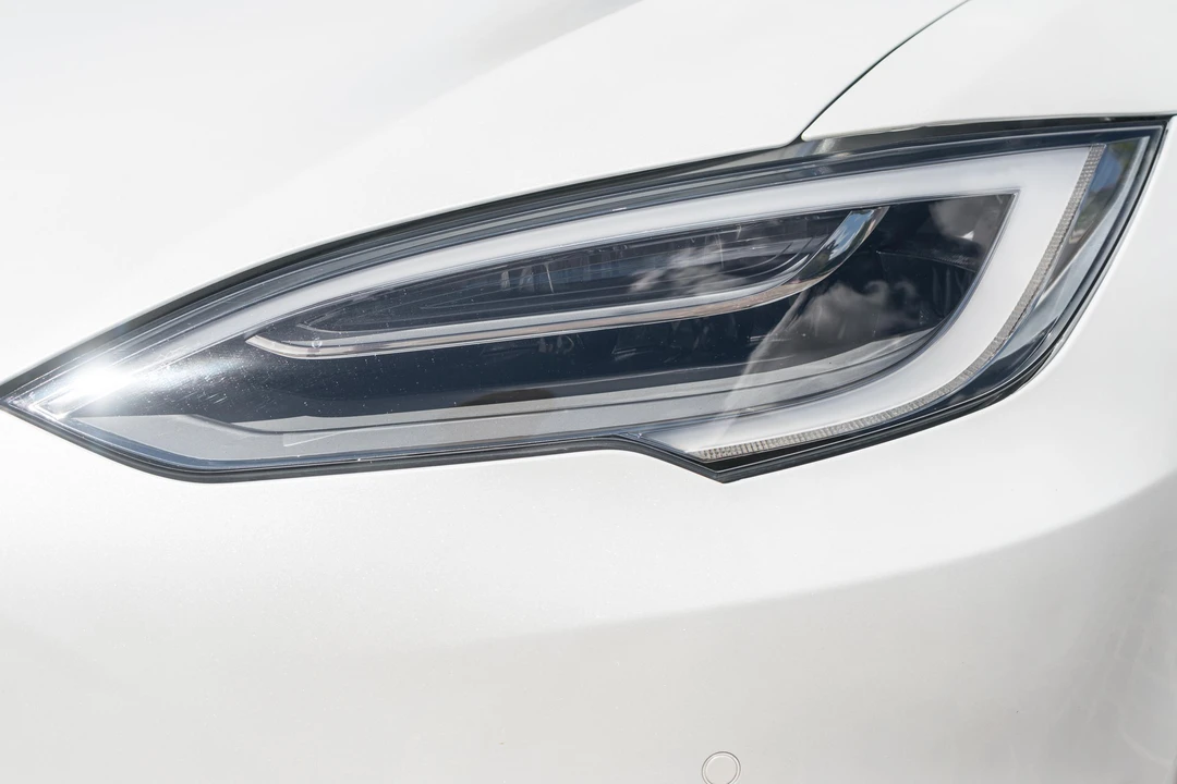 2019 Tesla Model S - Image 20 of 31