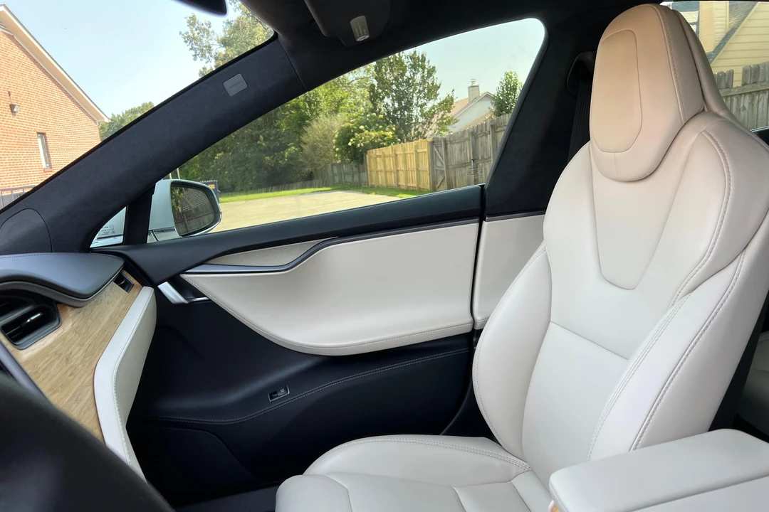 2019 Tesla Model S - Image 29 of 31