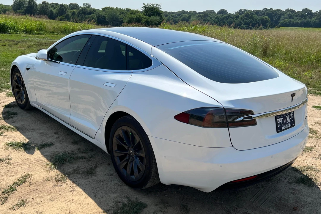 2019 Tesla Model S - Image 4 of 31