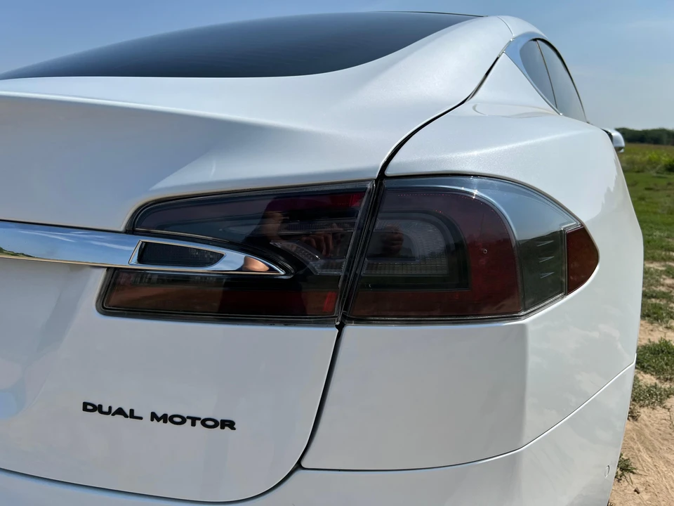 2019 Tesla Model S - Image 16 of 31