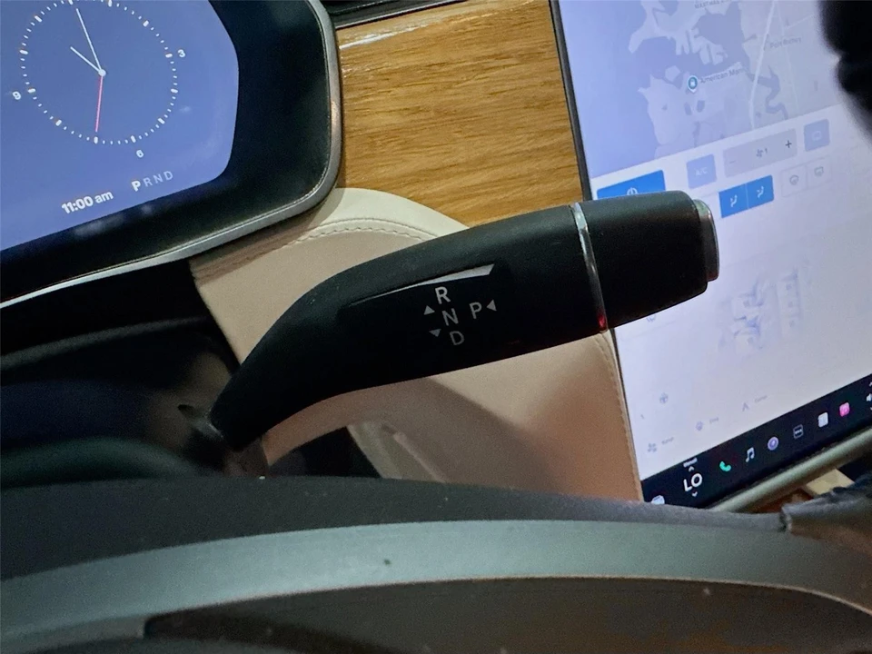 2019 Tesla Model S - Image 13 of 21