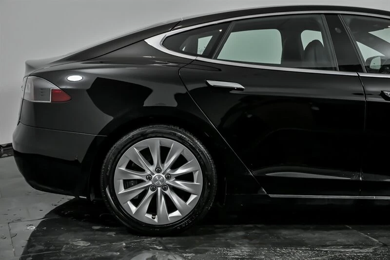 2019 Tesla Model S - Image 11 of 12