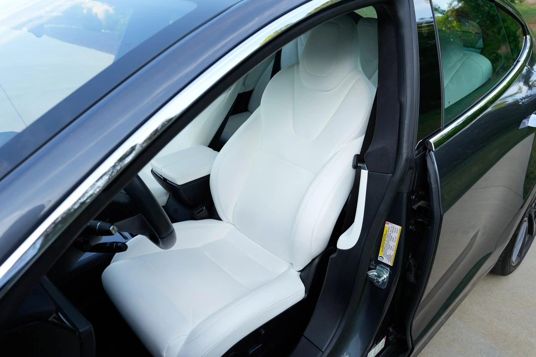 2019 Tesla Model S - Image 29 of 31