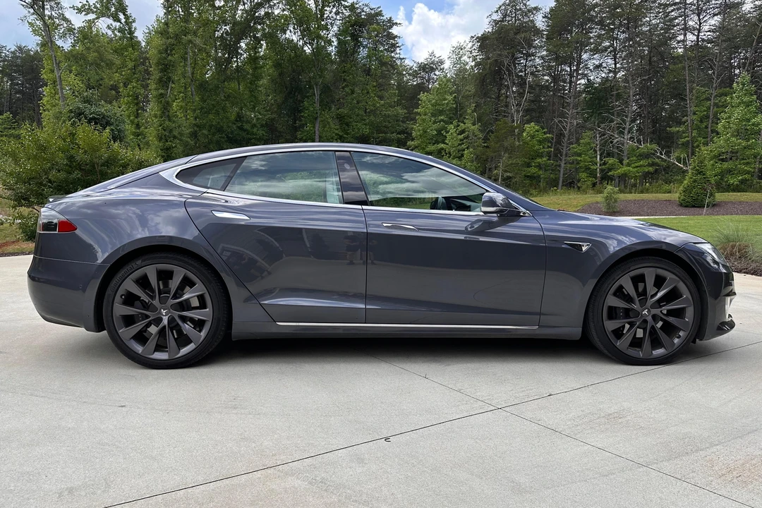 2019 Tesla Model S - Image 3 of 31