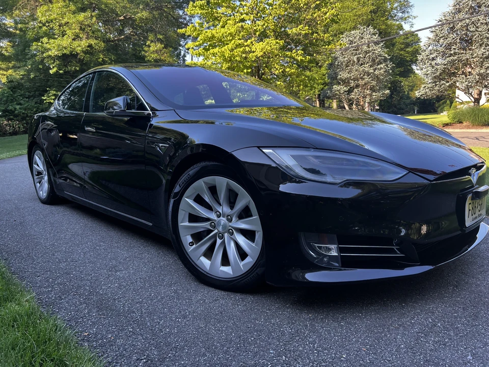 2019 Tesla Model S - Image 15 of 31
