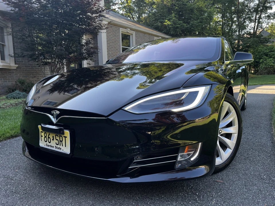 2019 Tesla Model S - Image 12 of 31