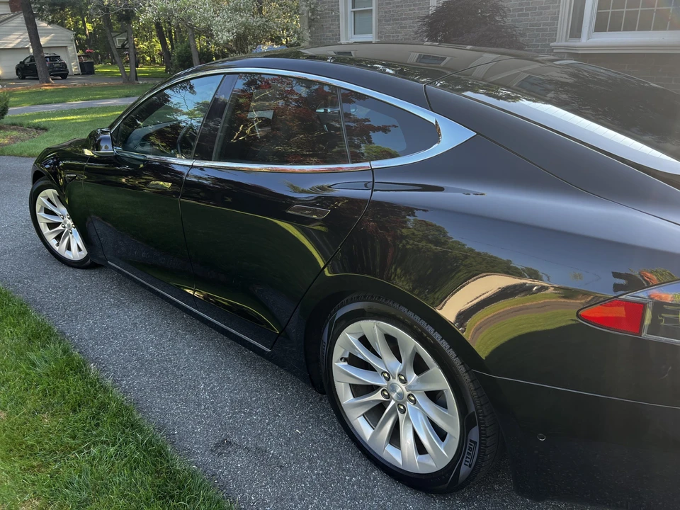 2019 Tesla Model S - Image 29 of 31
