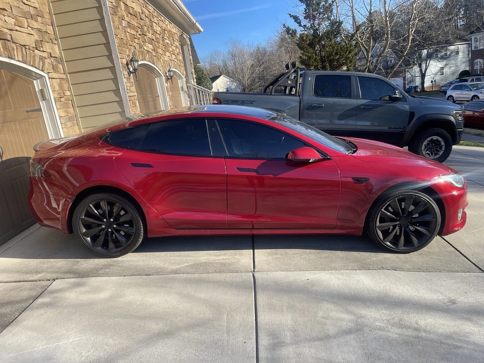 2019 Tesla Model S - Image 2 of 13