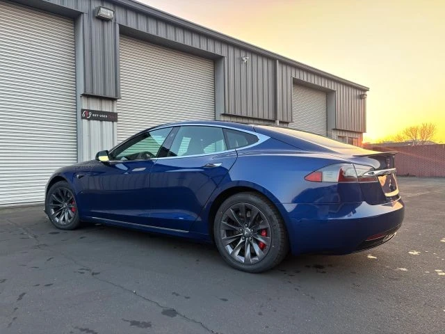 2019 Tesla Model S - Image 9 of 14