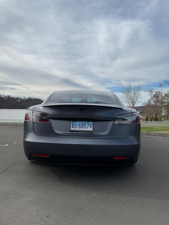 2019 Tesla Model S - Image 9 of 10