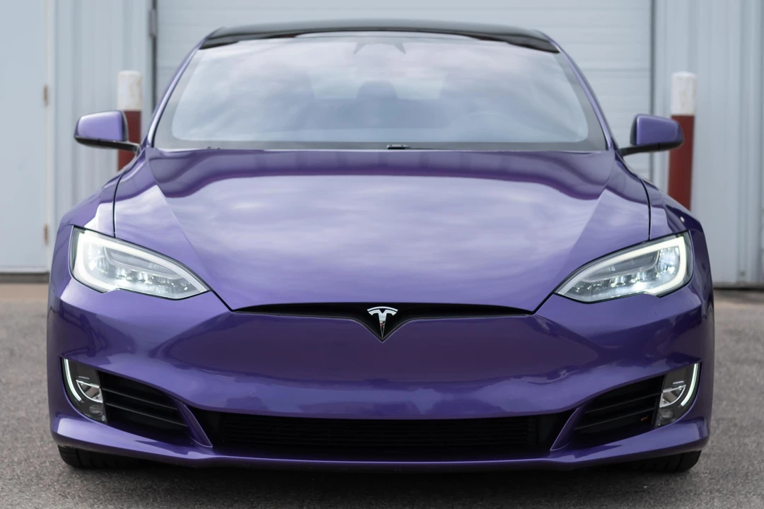 2019 Tesla Model S - Image 2 of 31