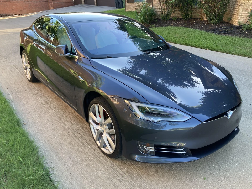 2019 Tesla Model S - Image 12 of 31