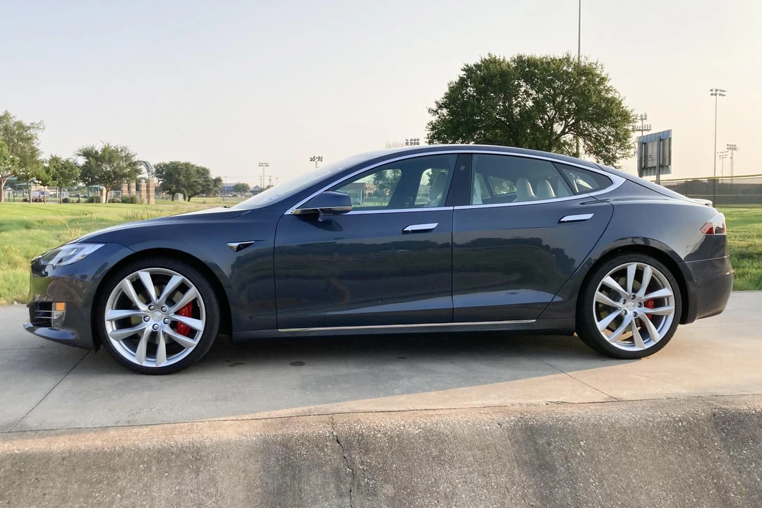 2019 Tesla Model S - Image 3 of 31