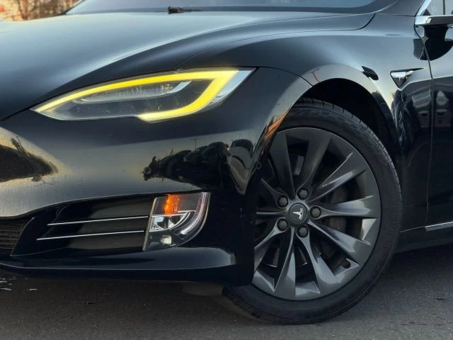 2019 Tesla Model S - Image 2 of 12