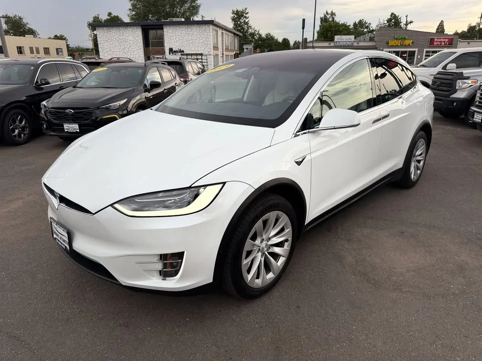 2019 Tesla Model X - Image 5 of 20