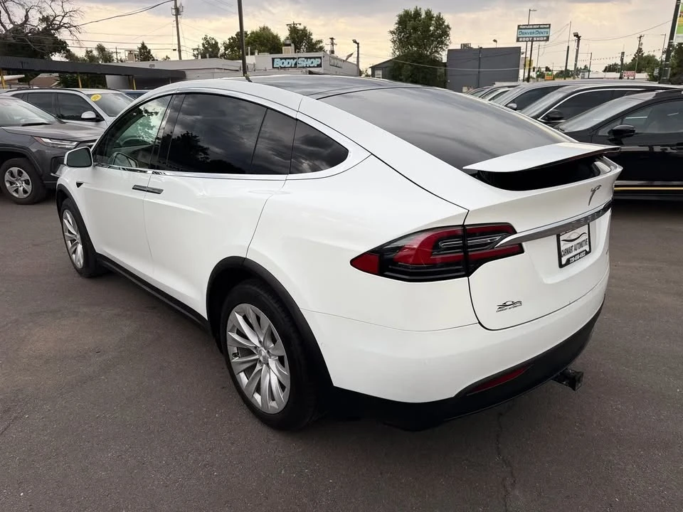 2019 Tesla Model X - Image 7 of 20