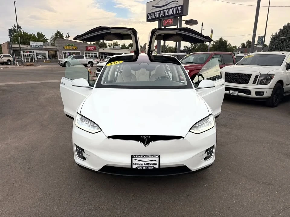 2019 Tesla Model X - Image 13 of 20