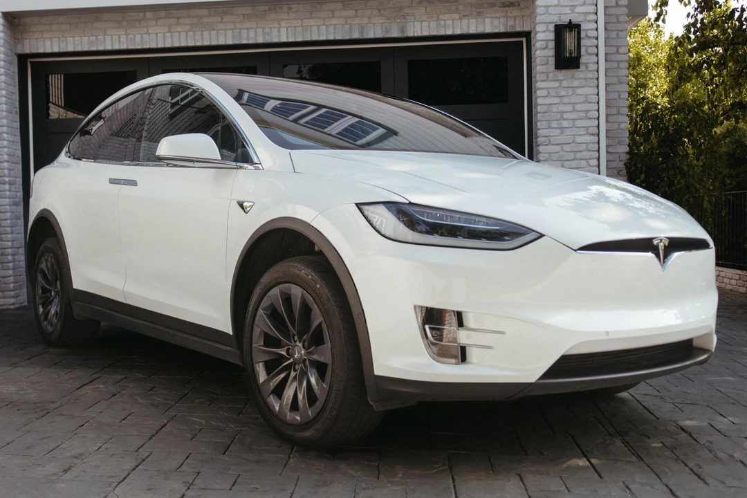 2019 Tesla Model X - Image 3 of 31