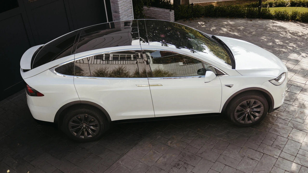 2019 Tesla Model X - Image 27 of 31