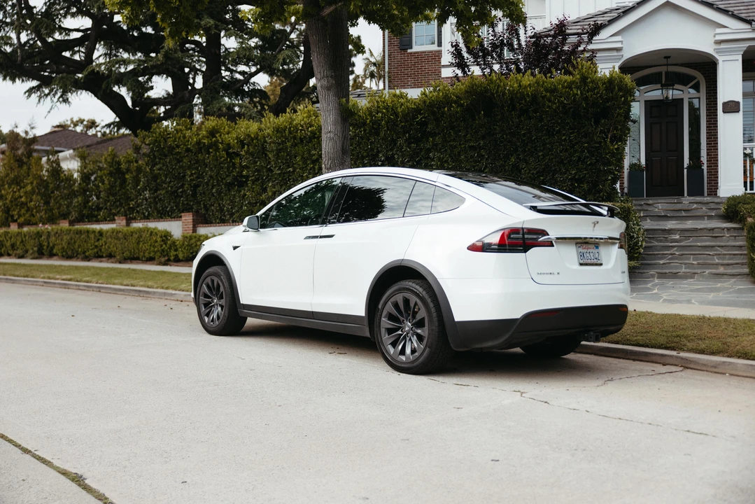 2019 Tesla Model X - Image 20 of 31
