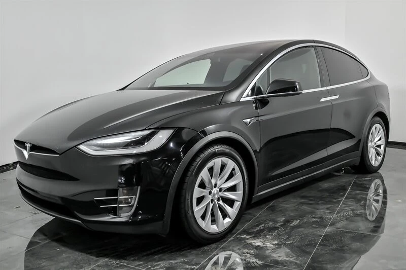 2019 Tesla Model X - Image 5 of 21